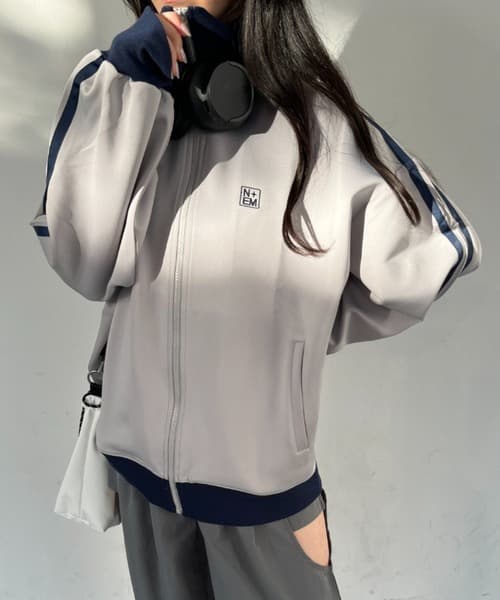 ラインスポーツトラックジャケット